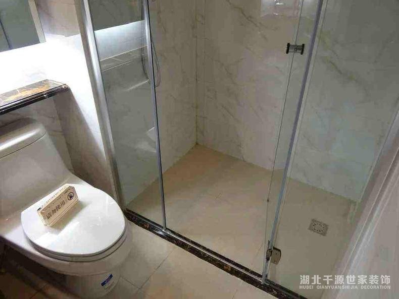 淋浴間都做拉槽，你跟上潮流沒(méi)？【宜昌裝修】