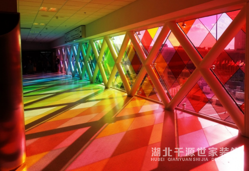 2019地下停車場色彩流行風(fēng)格，地下停車場色彩應(yīng)用趨勢【宜昌裝修】