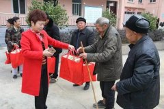 【宜昌裝修新聞】秦秀蓮：闖蕩香港35年，打造“家具王國(guó)”，不忘反哺家鄉(xiāng)