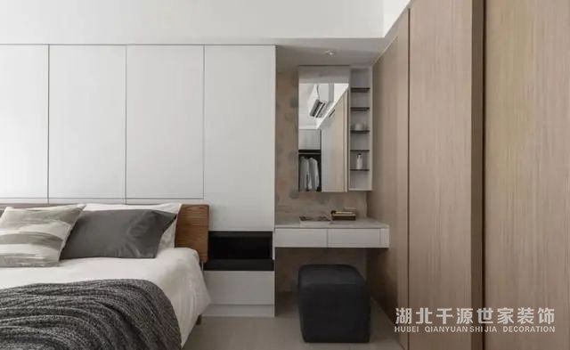 女生無法抗拒的1㎡梳妝臺，這樣設(shè)計，好看實用又省空間