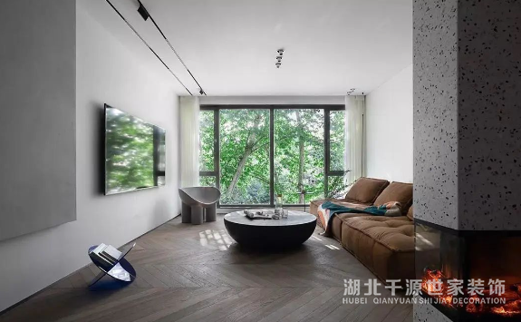 客廳的4種布局方式，這樣改造，一間變兩間！