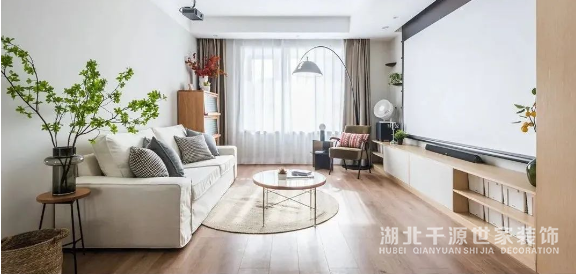 客廳的4種布局方式，這樣改造，一間變兩間！